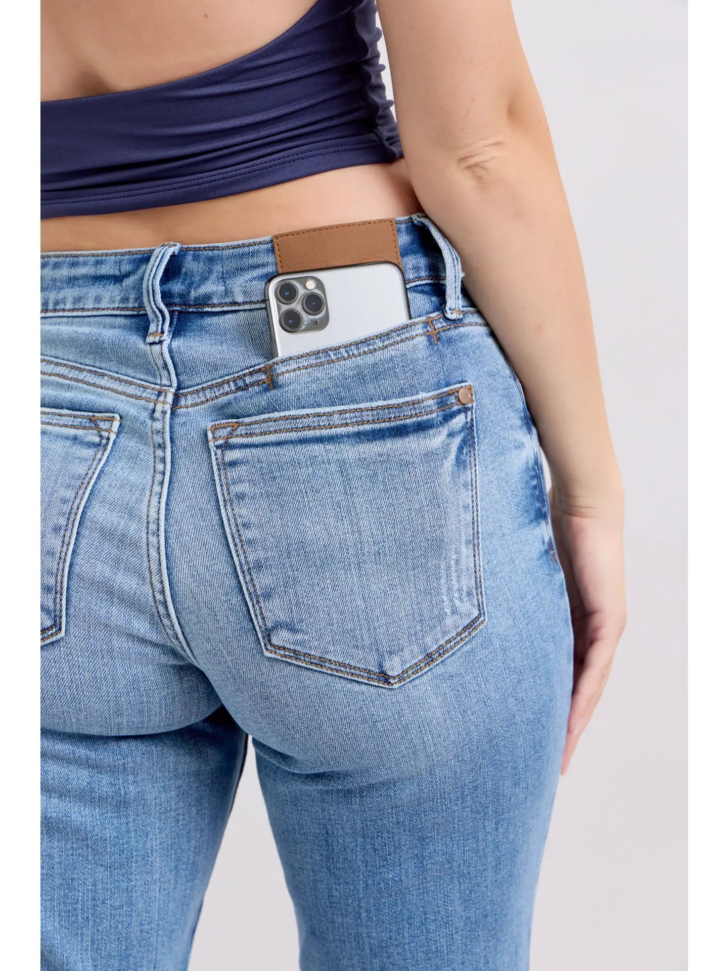 Cellphone Pocket MR Vintage Slim Fit Jeans
