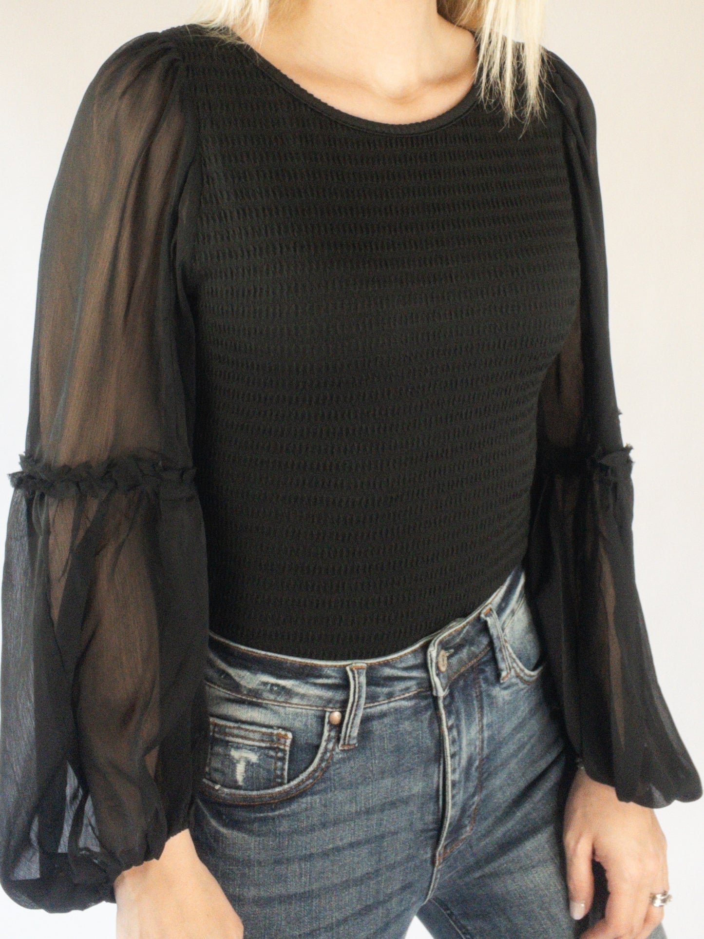 Black Bubble Sleeve Top
