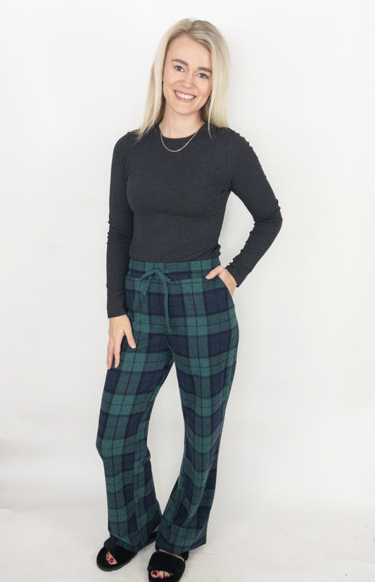 Homebody Pine Navy Plaid Lounge Pant