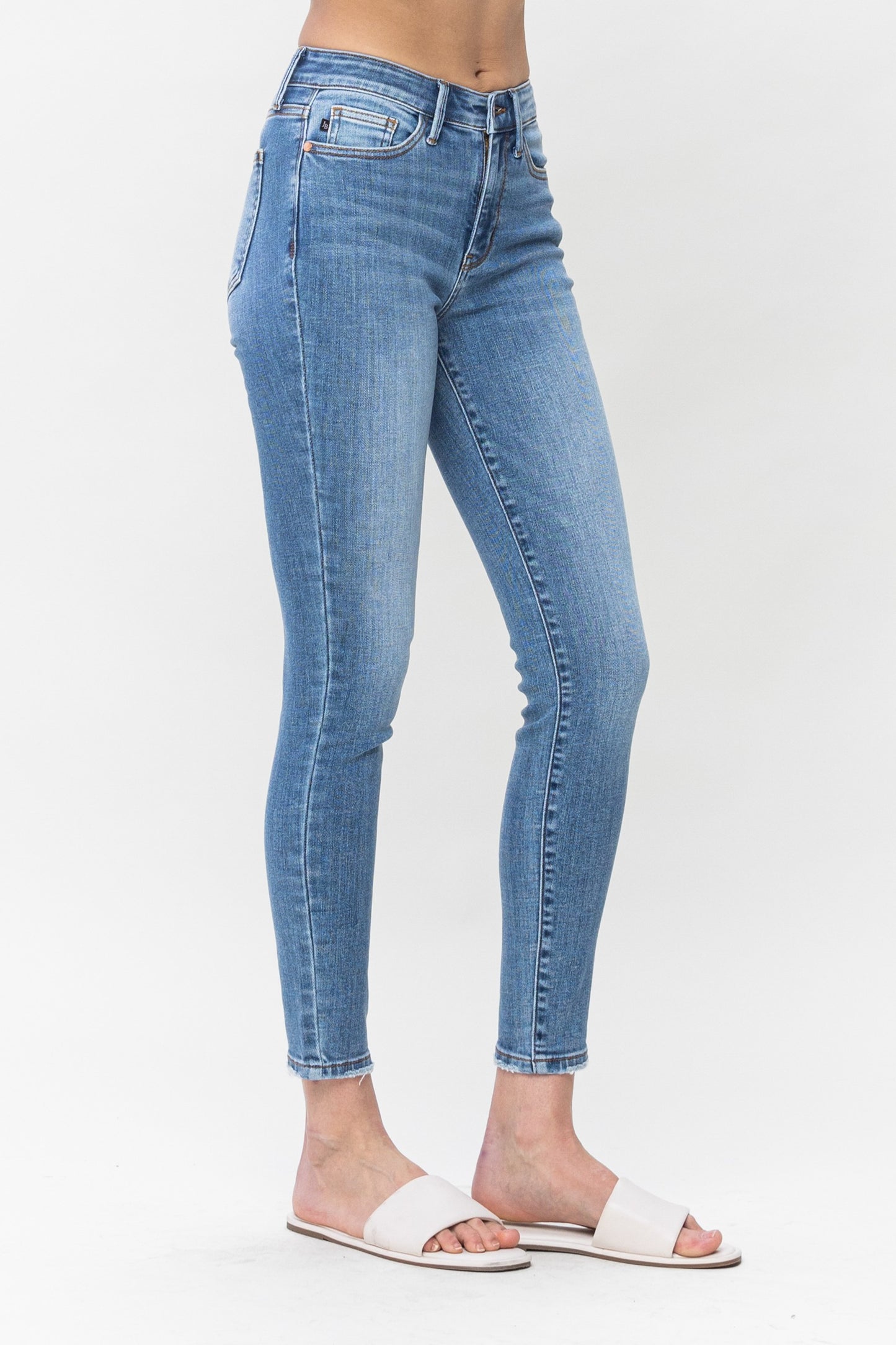 Judy Blue Mid Rise Vintage Skinny Jean