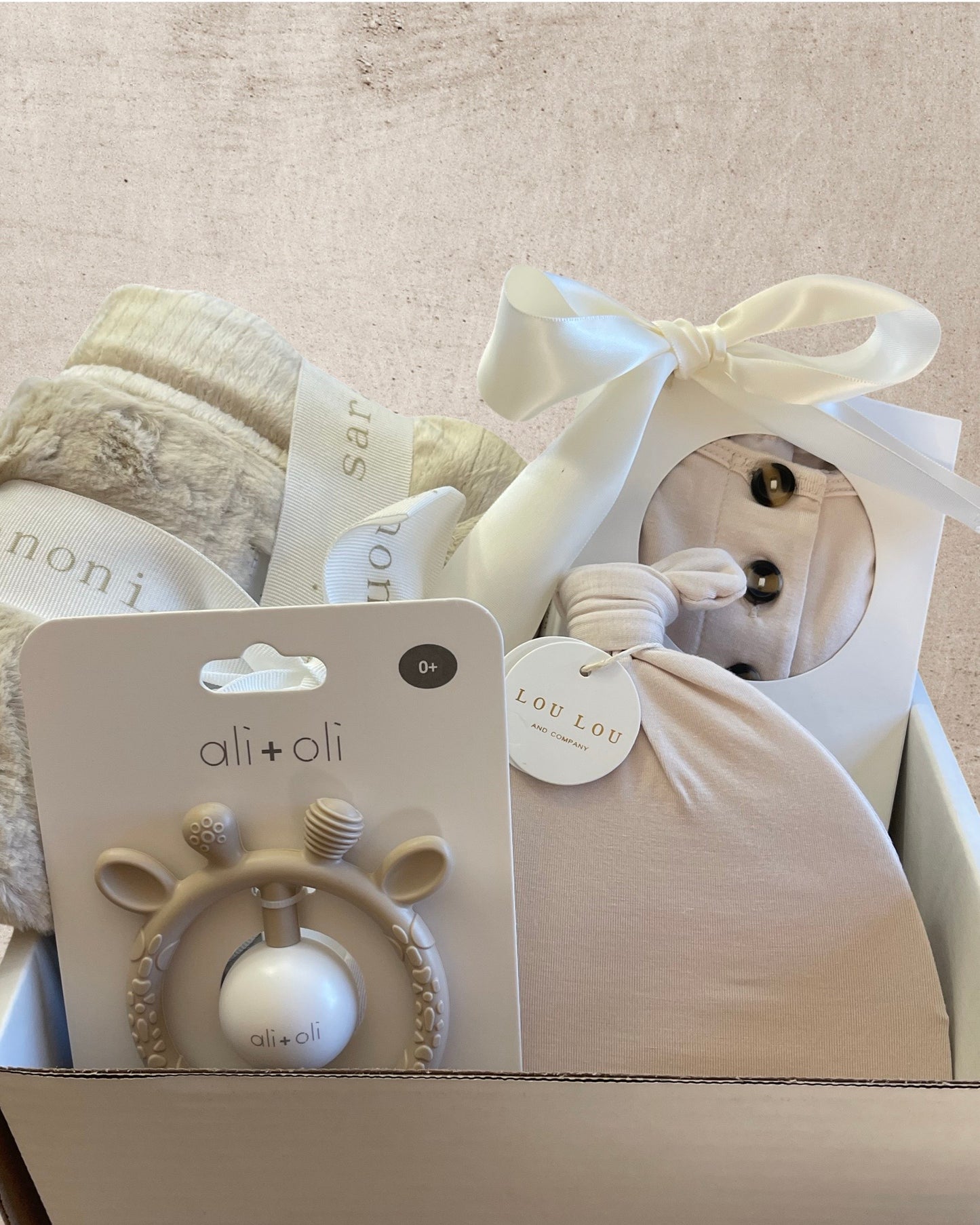 Sweet Beginnings Baby Gender Neutral Gift Set