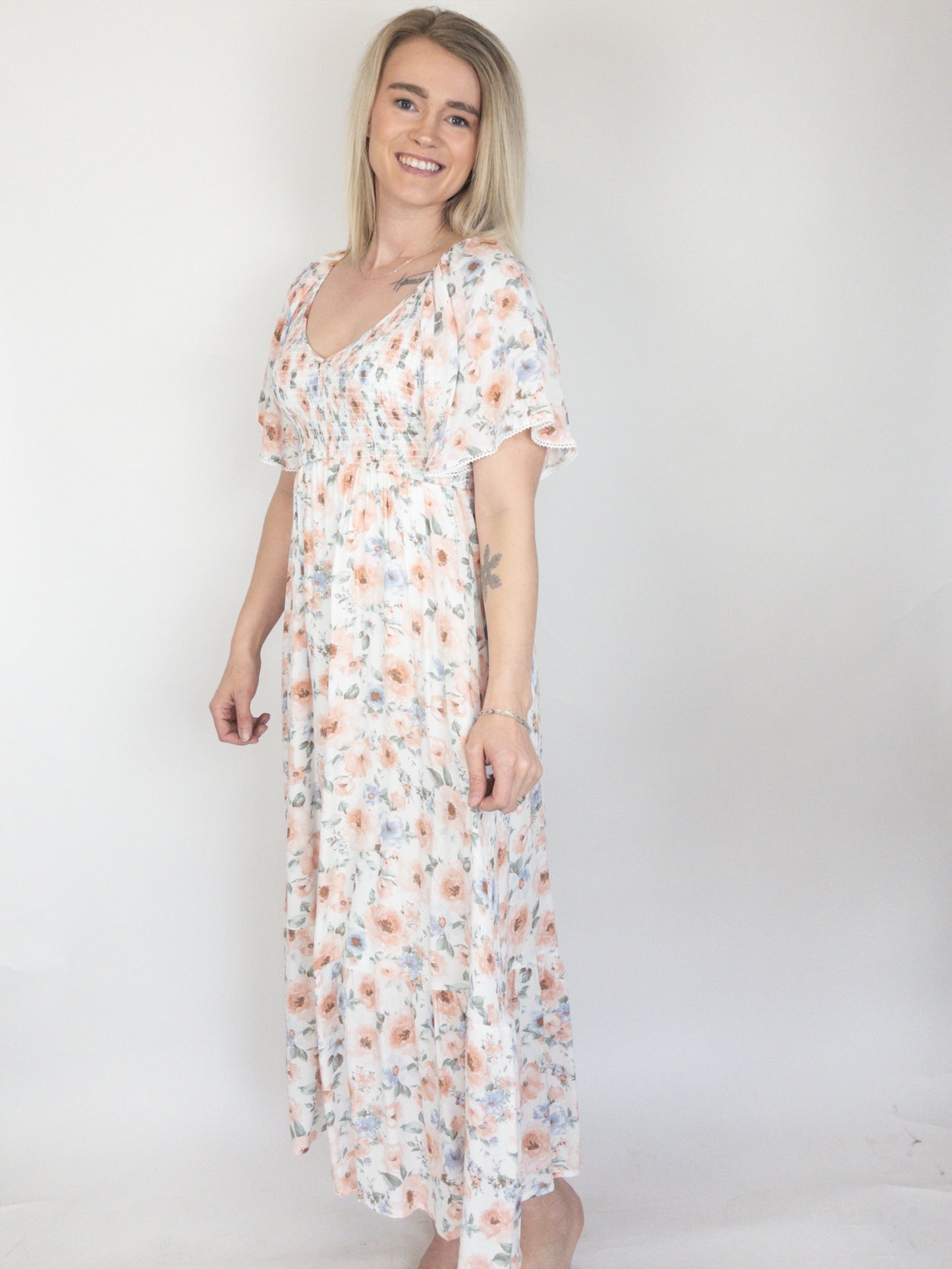 Blossom Breeze Floral Maxi Dress