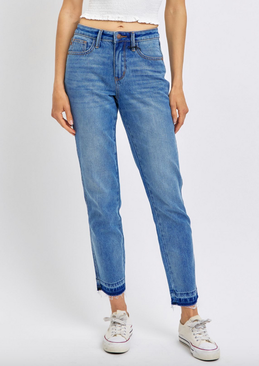 Judy Blue Rigid Magic Boyfriend Jean