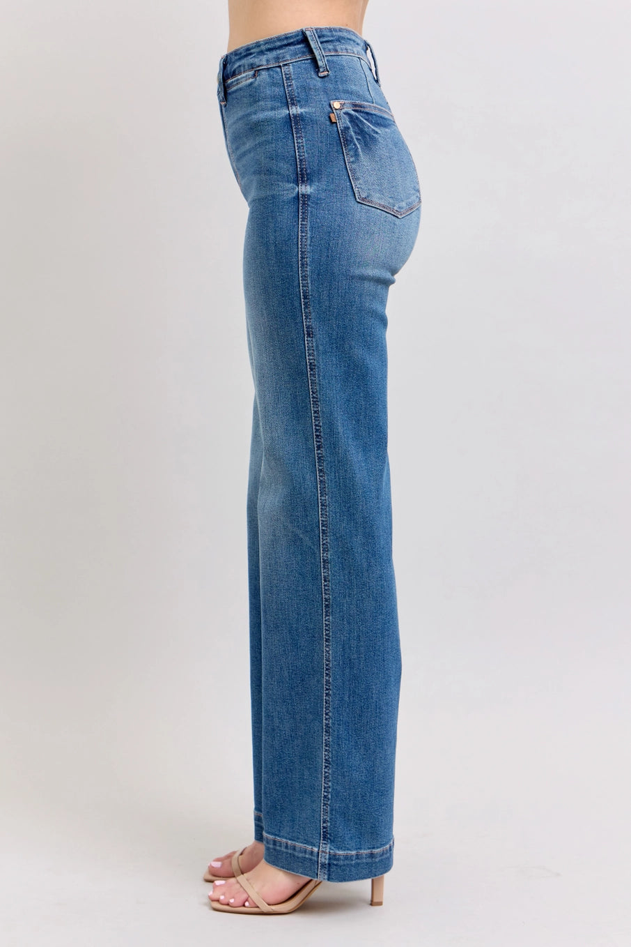 HW Contrast Thread Straight Leg Jean